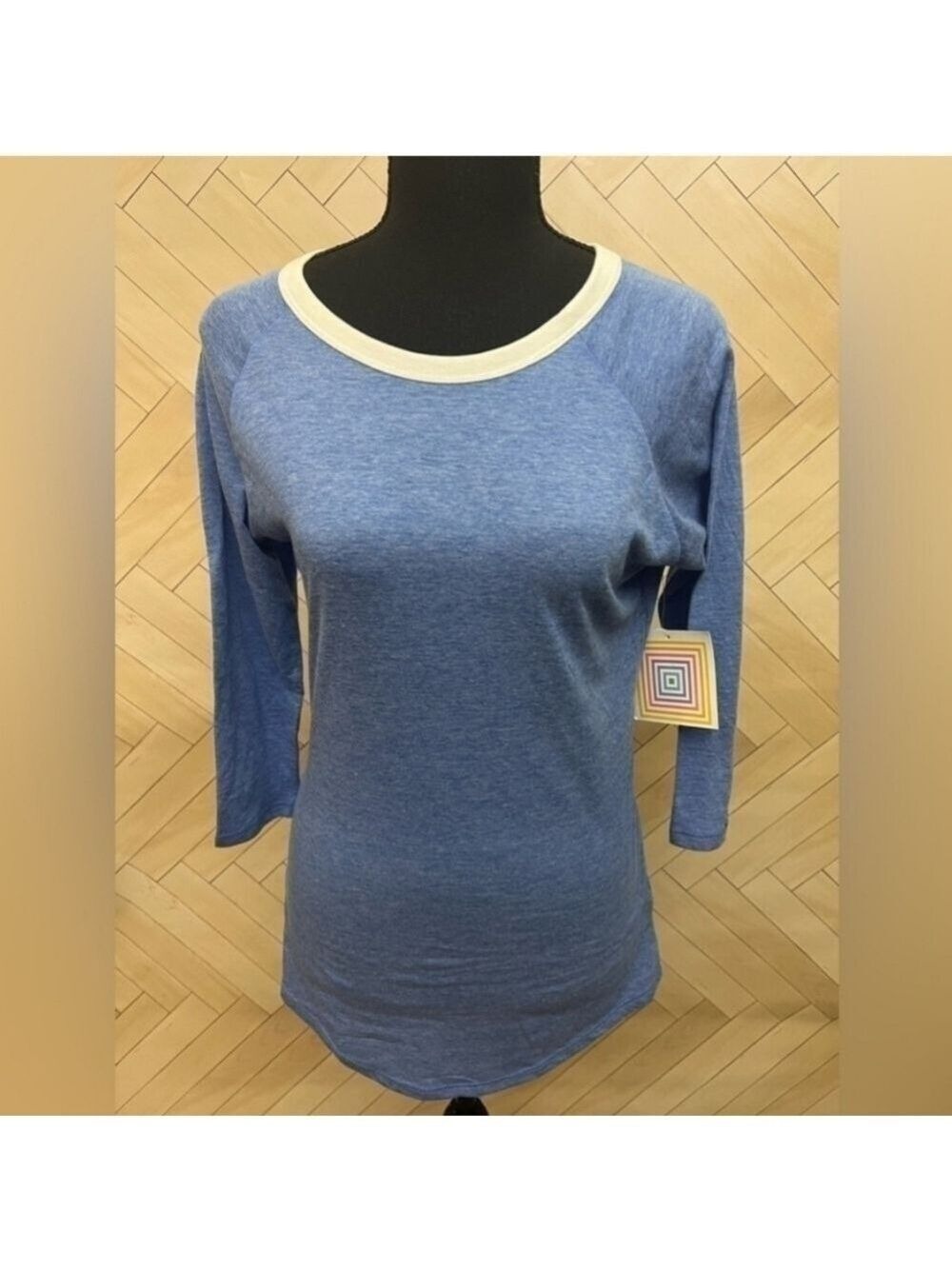 Lularoe Randy Shirt Unisex XXL NWT Sky Blue White Trim